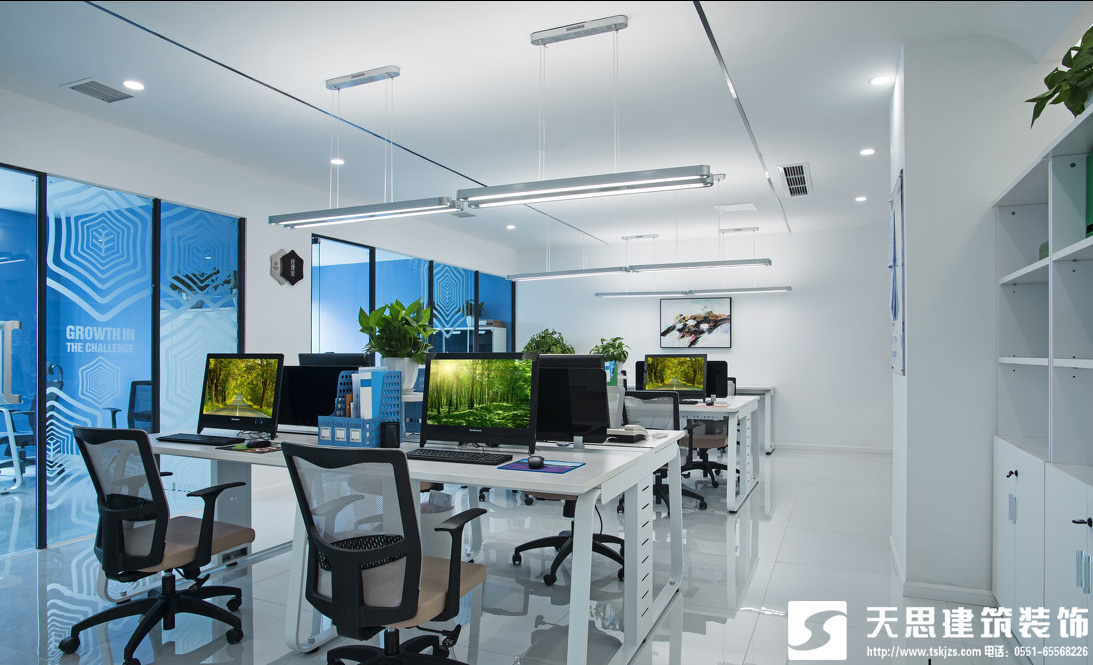 <a href=http://www.monolithvip.com/bgs/ target=_blank class=infotextkey>合肥寫字樓裝修</a>設(shè)計(jì)方式多元化呈現(xiàn)讓員工更有激情工作